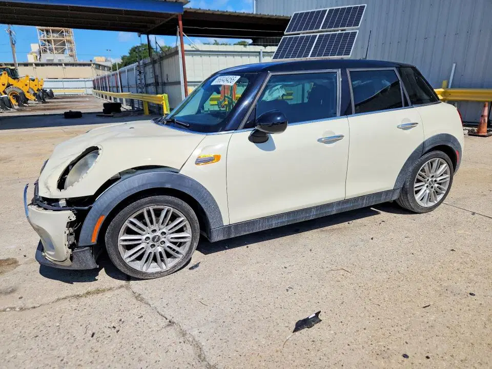 WMWXU1C51G2D12469 — 2016 MINI Cooper, передняя часть, фото до ремонта