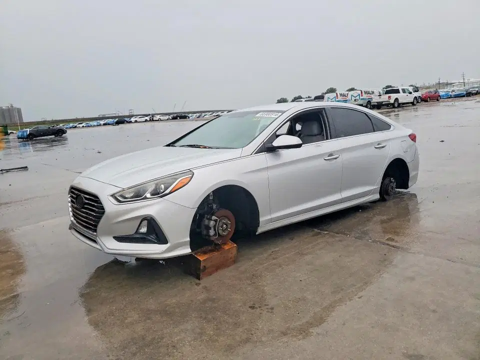 2018 HYUNDAI SONATA VIN 5NPE24AA8JH715708 фото 2
