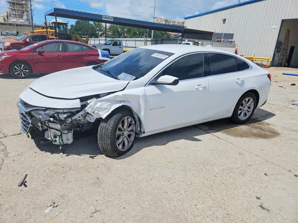 1G1ZD5ST6NF132547 — 2022 Chevrolet Malibu, Боковая часть, фото до ремонта