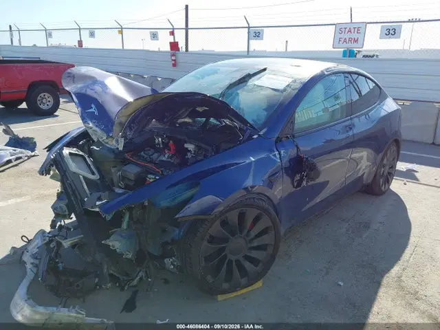 2023 Tesla Model Y Performance Dual Motor All-wheel Drive VIN 7SAYGDEF6PF600930 фото 2