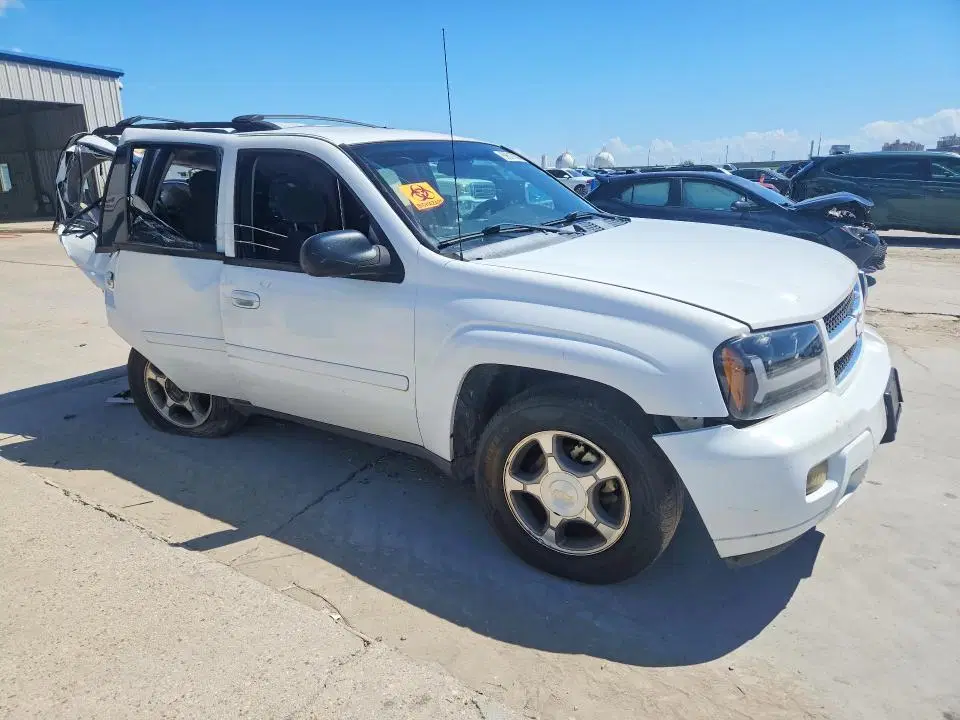 2009 CHEVROLET TRAILBLAZER VIN 1GNDT33S892133475 фото 4