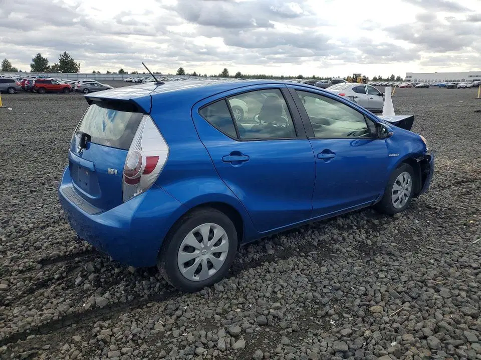 2014 Toyota PRIUS C VIN JTDKDTB3XE1060908 фото 3
