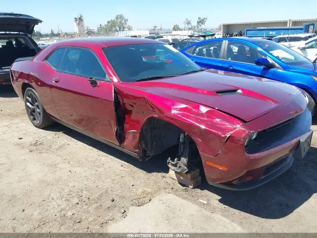2C3CDZAG6MH547376 — 2021 Dodge Challenger SXT, Передняя часть справа (Right Front), фото до ремонта