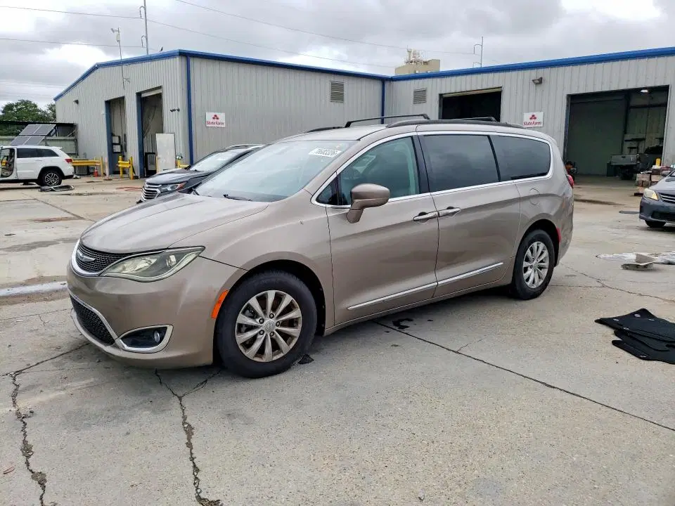 2017 CHRYSLER PACIFICA VIN 2C4RC1BG5HR569474 фото 3