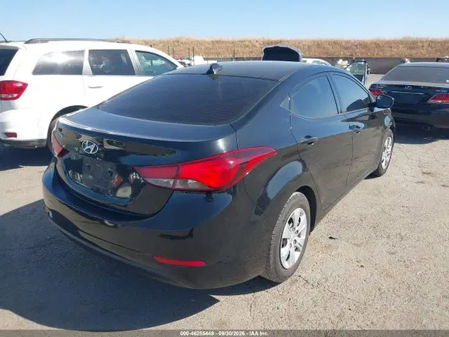 2016 Hyundai ELANTRA SE VIN 5NPDH4AE3GH696376 фото 4
