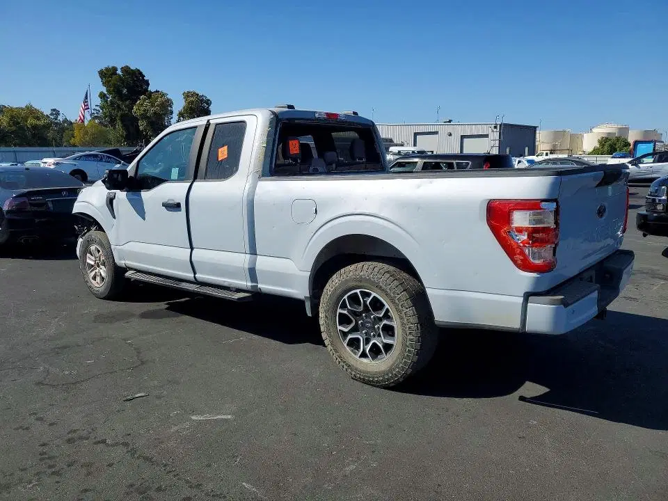 2022 Ford F150 VIN 1FTEX1CP2NKD51763 фото 2