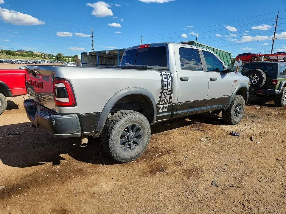2021 RAM 2500 VIN 3C6TR5EJ0MG681965 фото 3