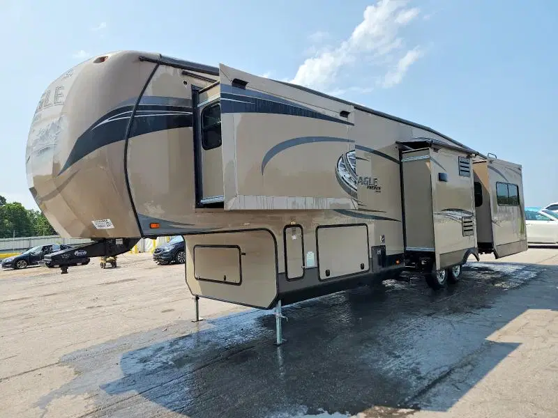 2013 JCYA O CAMPER T VIN 1UJCJ0BV7D1LX0140 фото 2