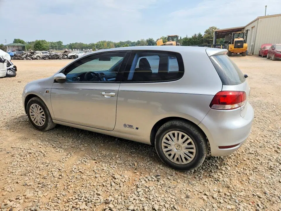2010 VOLKSWAGEN GOLF VIN WVWAB7AJXAW121888 фото 2