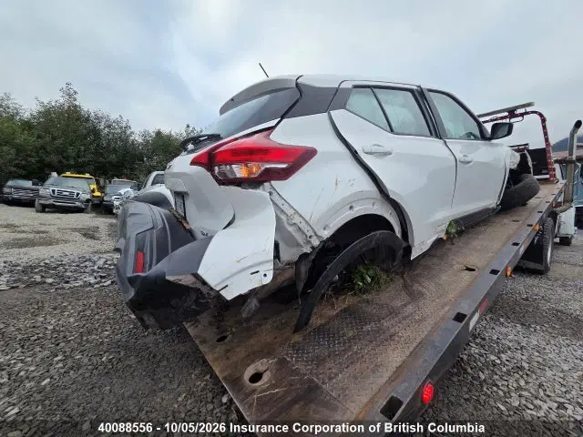 2020 Nissan Kicks VIN 3N1CP5CV8LL541398 фото 4