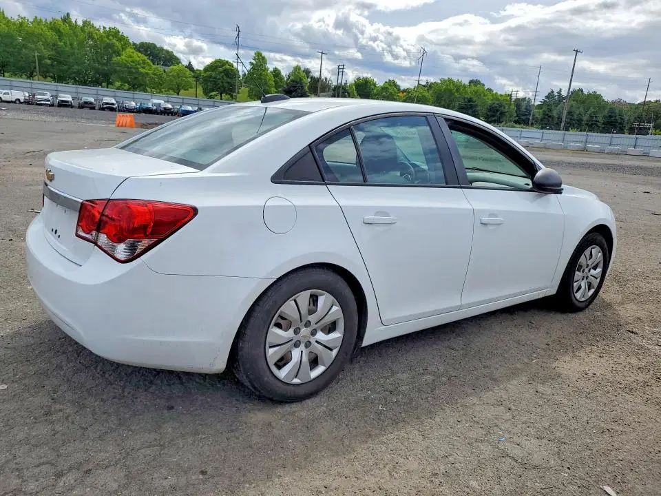 2015 Chevrolet Cruze VIN 1G1PA5SG9F7233919 фото 3