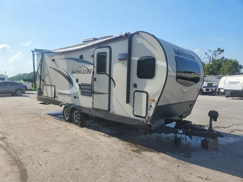 4X4TRLA25LD433163 — 2020 Forest River MINI LITE, Боковая часть, фото до ремонта