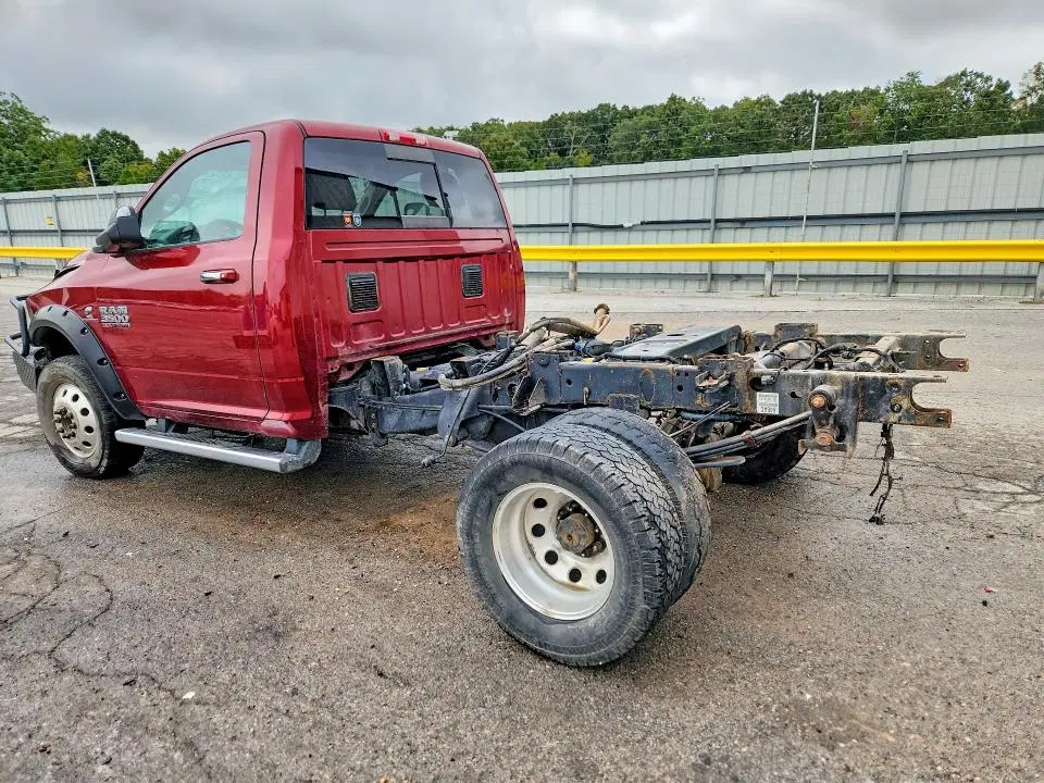 2013 RAM 3500 VIN 3C63RRBLXDG609118 фото 3