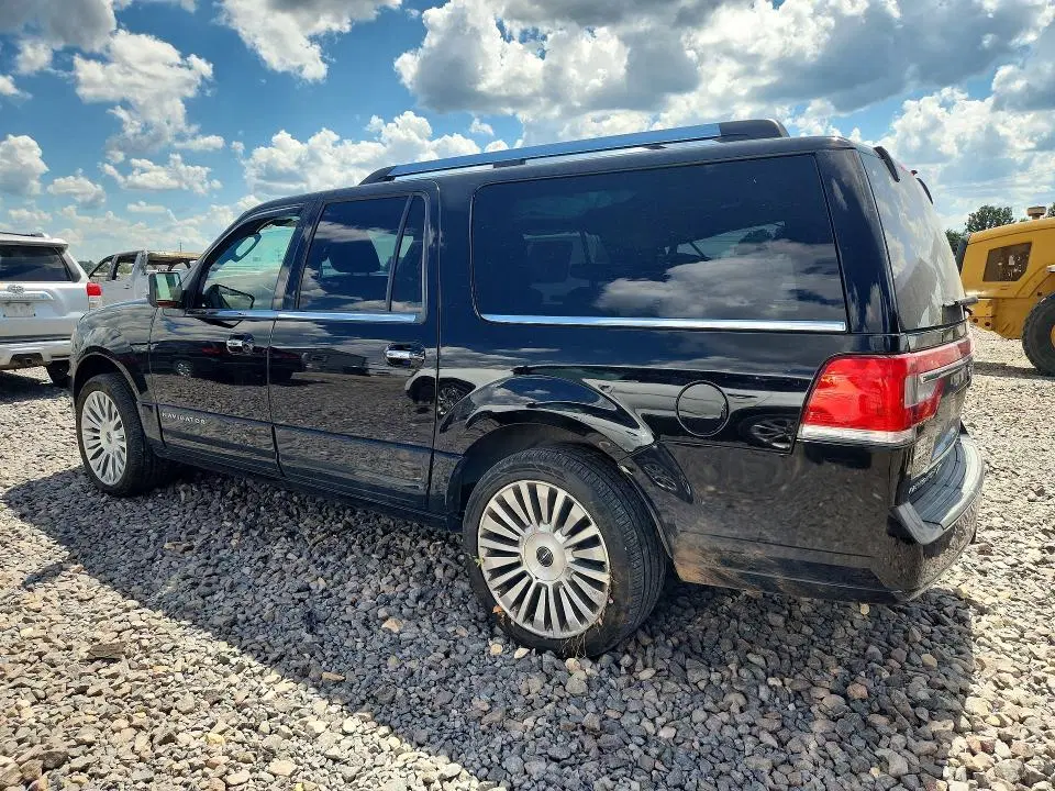 2016 LINCOLN NAVIGATOR VIN 5LMJJ3JT8GEL11760 фото 2