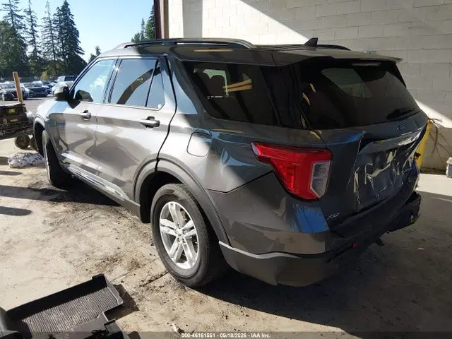 2021 Ford EXPLORER XLT VIN 1FMSK8DH9MGB18140 фото 3