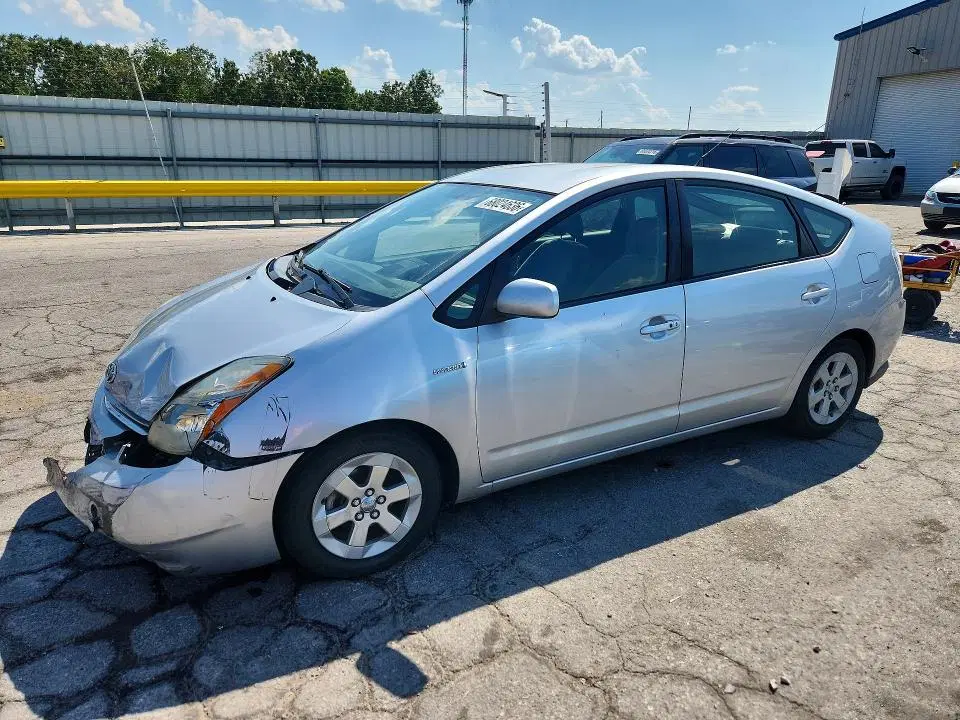 JTDKB20U787783838 — 2008 Toyota Prius, Передняя часть, фото до ремонта