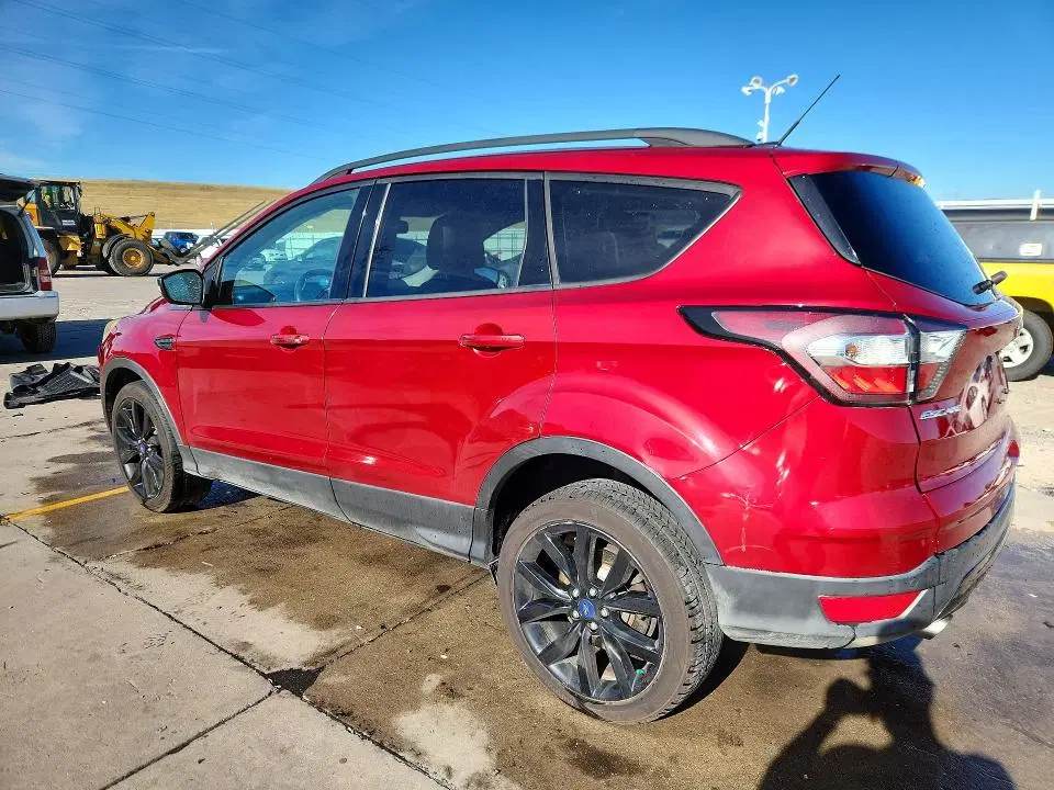 2017 Ford Escape VIN 1FMCU9JD9HUE56831 фото 2