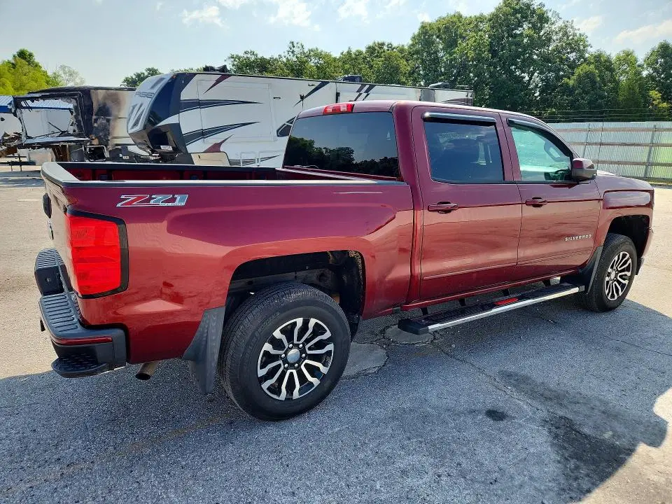 2017 CHEVROLET SILVERADO VIN 3GCUKREC6HG293655 фото 4