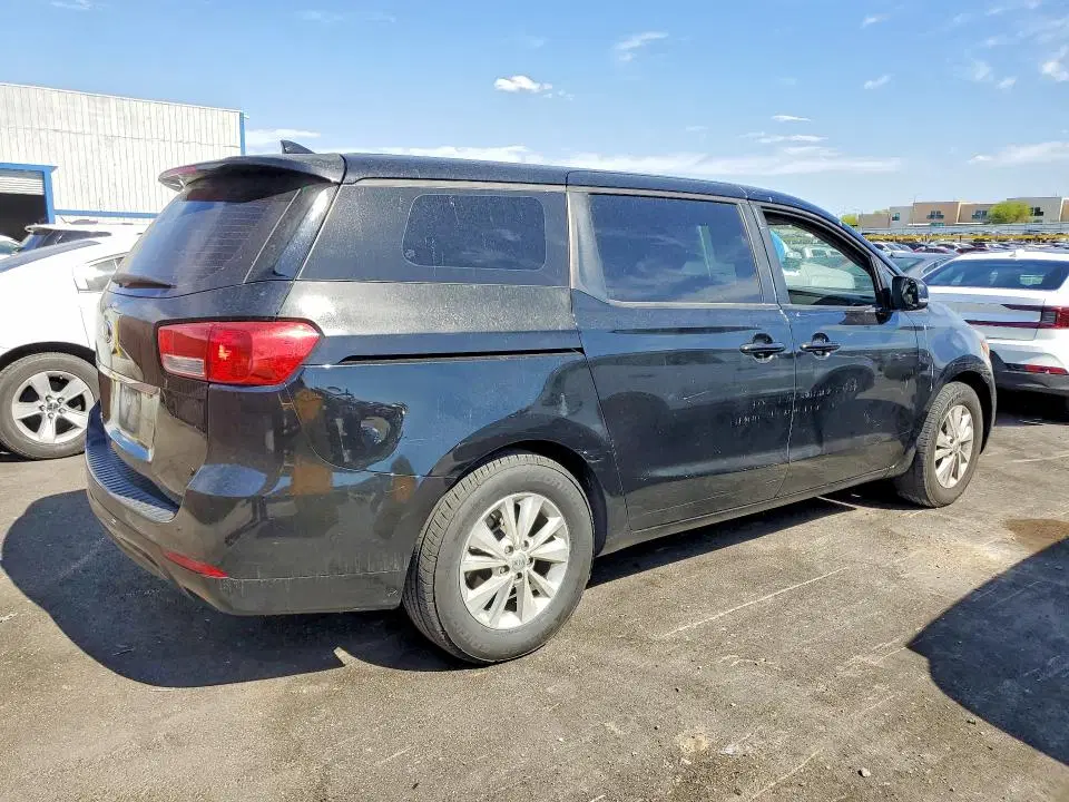 2016 KIA Sedona VIN KNDMA5C10G6158717 фото 3