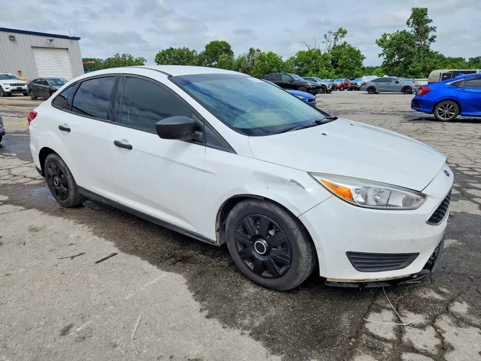 2015 FORD FOCUS VIN 1FADP3E29FL379991 фото 4