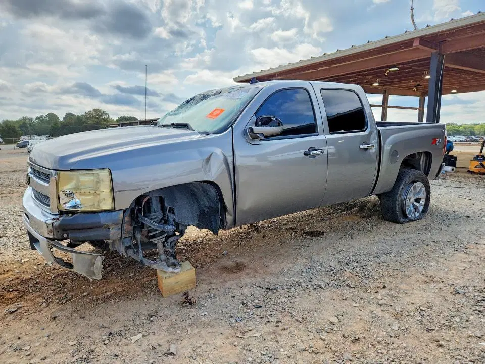 3GCPKSE76DG125645 — 2013 Chevrolet Silverado, Опрокидывание, фото до ремонта