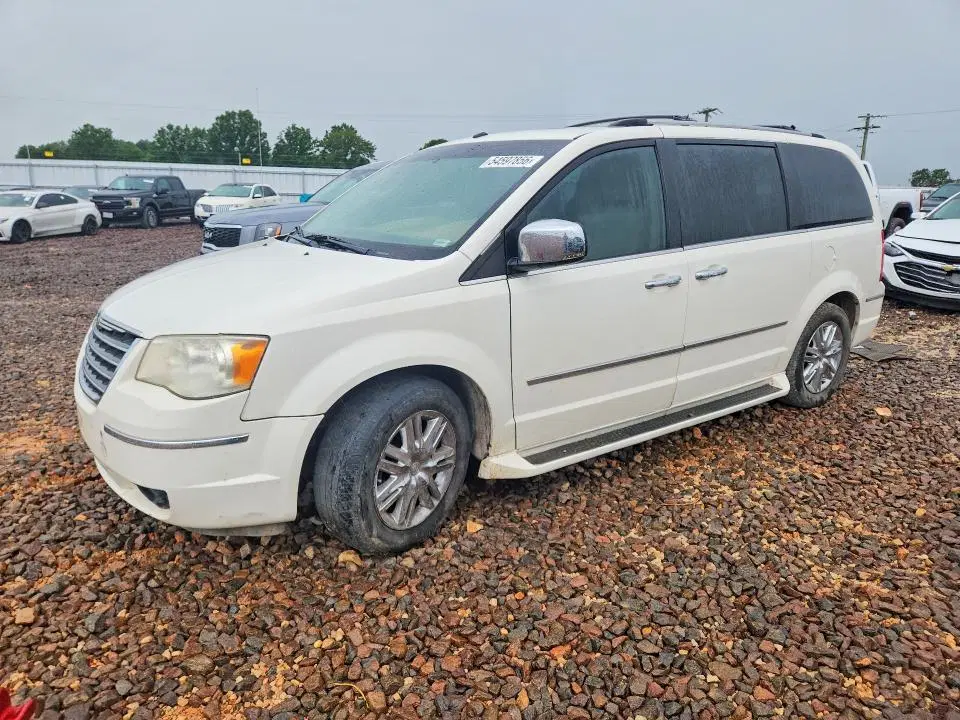 2A8HR64X88R751554 — 2008 Chrysler Town Cntry, механические повреждения, фото до ремонта