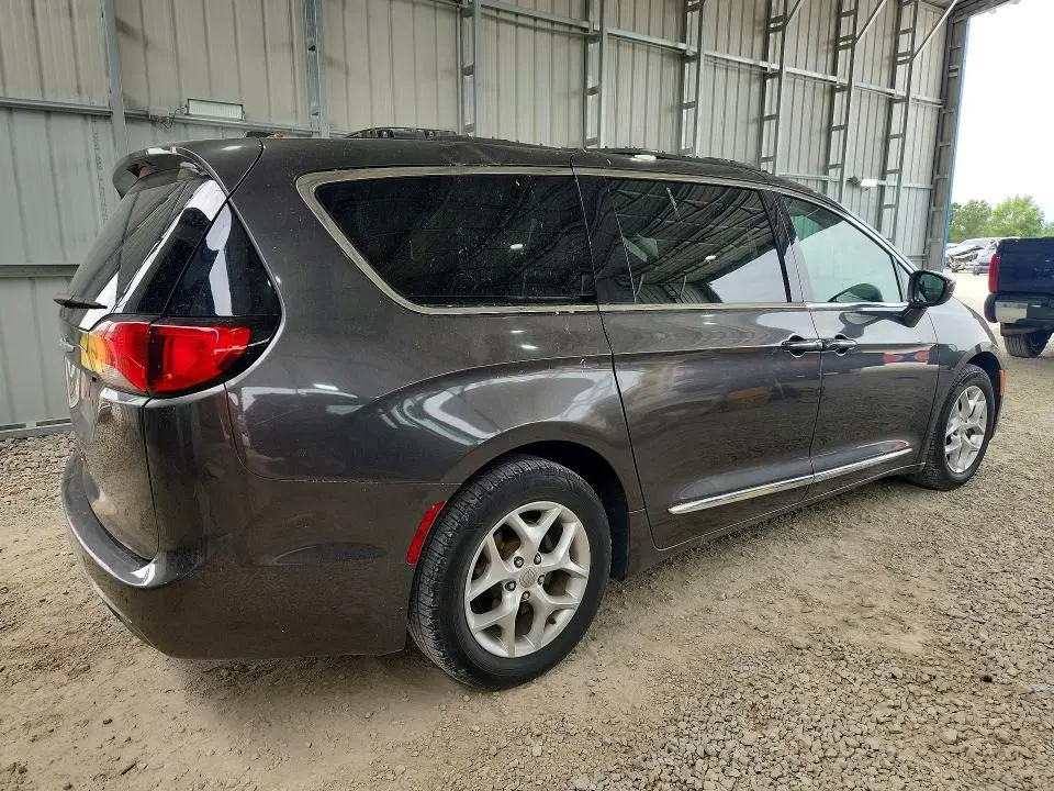 2017 CHRYSLER PACIFICA VIN 2C4RC1BG2HR785136 фото 3