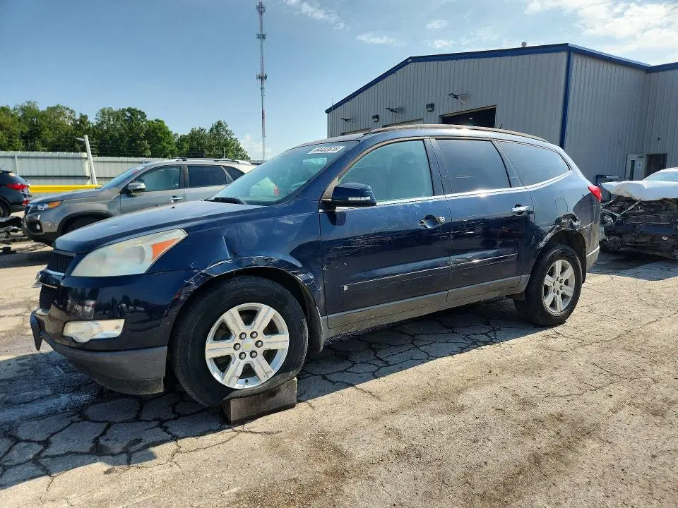2010 CHEVROLET TRAVERSE VIN 1GNLRFED7AS129156 фото 2