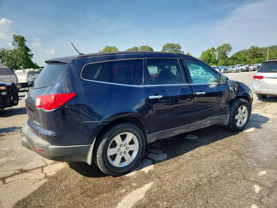 2010 CHEVROLET TRAVERSE VIN 1GNLRFED7AS129156 фото 3