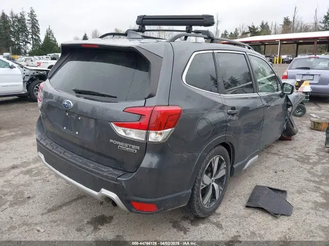 2020 Subaru Forester Touring VIN JF2SKAXC9LH587198 фото 4