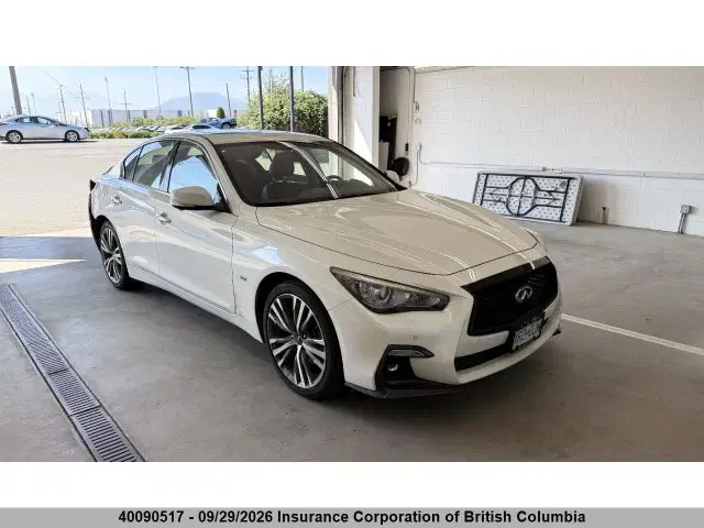 JN1EV7AR2LM255276 — 2020 Infiniti Q50, задняя часть, фото до ремонта