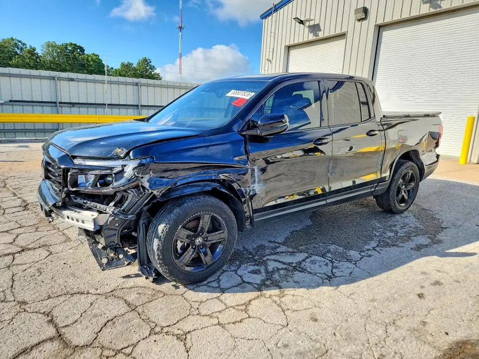 5FPYK3F89PB016213 — 2023 Honda Ridgeline, передняя часть, фото до ремонта