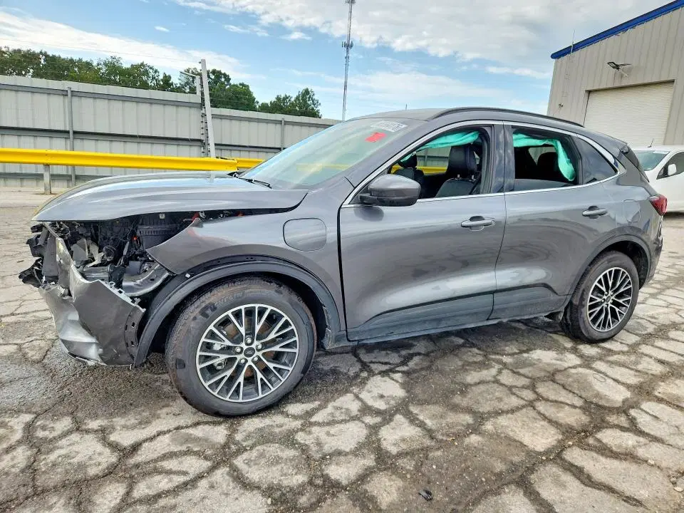 1FMCU0E19TUA15334 — 2026 Ford Escape, Передняя часть, фото до ремонта