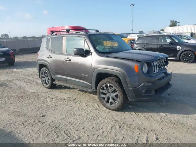 ZACCJBBB3HPE63955 — 2017 Jeep Renegade Latitude, Передняя часть, фото до ремонта