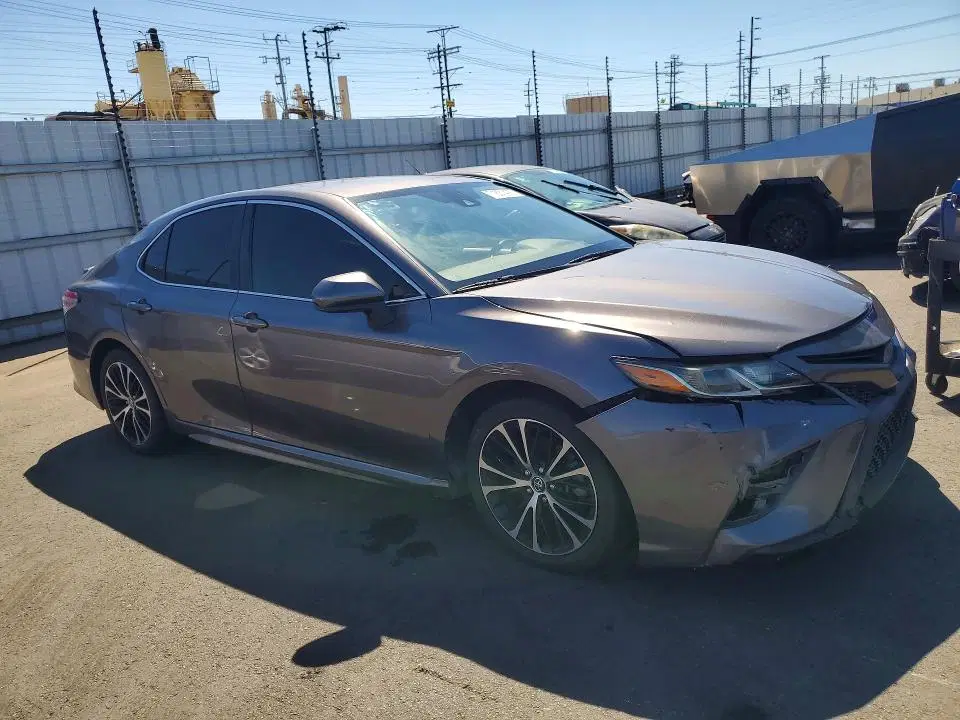 2020 Toyota Camry VIN 4T1G11AK3LU340219 фото 4