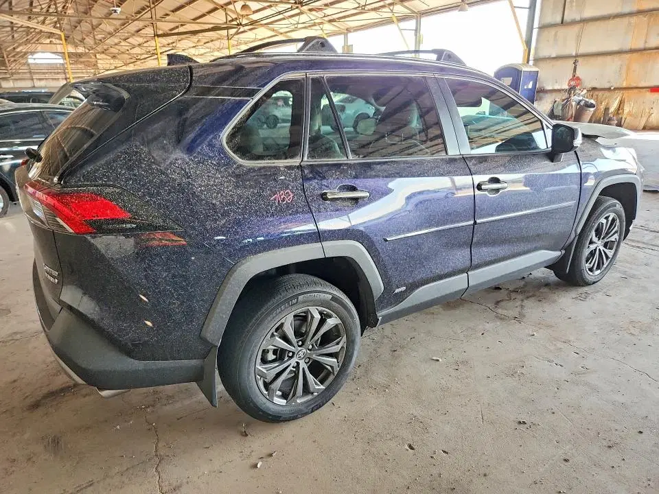 2023 Toyota RAV4 VIN 4T3D6RFV2PU139897 фото 3
