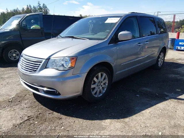 2015 Chrysler Town &amp; Country Touring VIN 2C4RC1BGXFR741320 фото 2