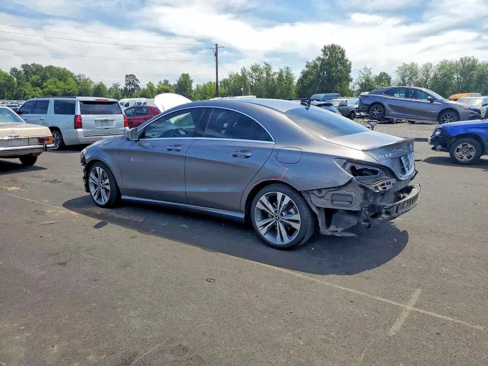 2019 Mercedes-Benz CLA VIN WDDSJ4GB9KN730375 фото 2