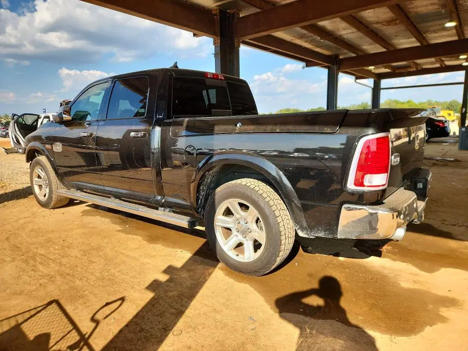 2016 RAM 1500 VIN 1C6RR7WT2GS261241 фото 2