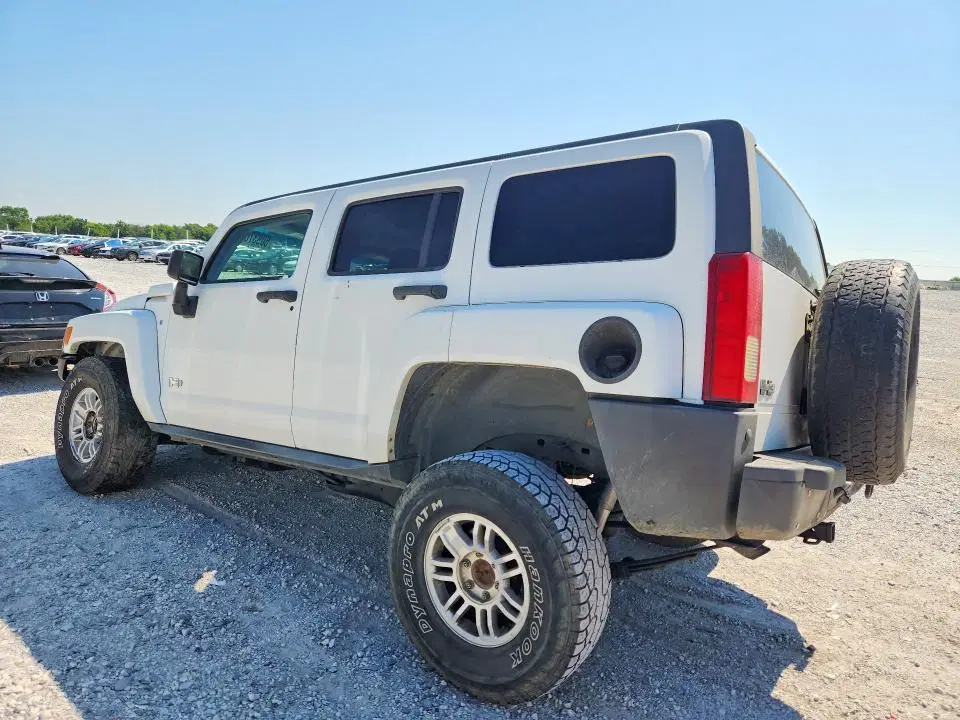 5GTEN13E198134172 — 2009 Hummer H3, передняя часть, фото до ремонта