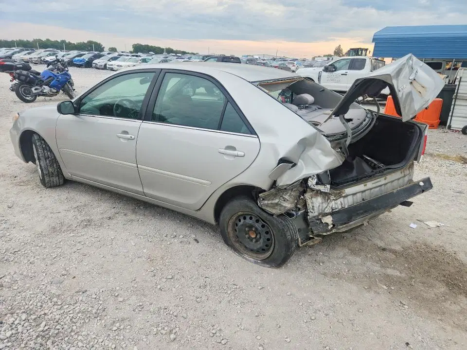 2005 TOYOTA CAMRY VIN 4T1BE32K65U020906 фото 2