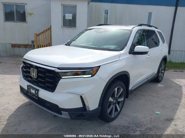 2023 Honda Pilot Touring VIN 5FNYG1H70PB500774 фото 2