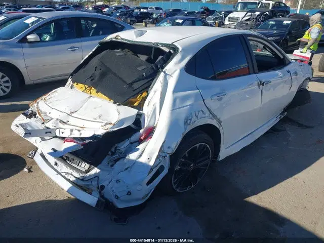 2025 Toyota CAMRY SE VIN 4T1DAACK4SU149441 фото 4
