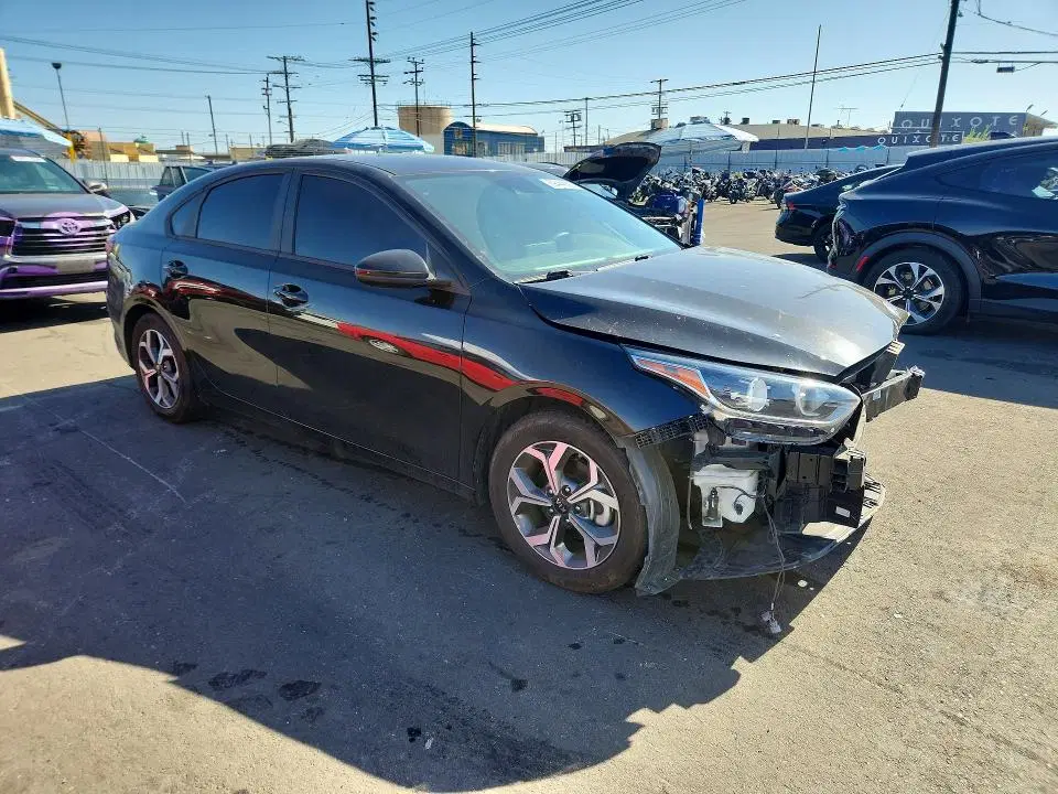 2021 KIA Forte VIN 3KPF24AD2ME387449 фото 4