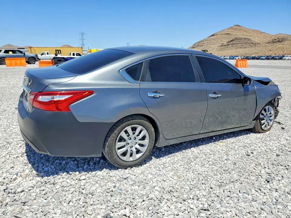 2016 Nissan Altima VIN 1N4AL3AP8GN328469 фото 3