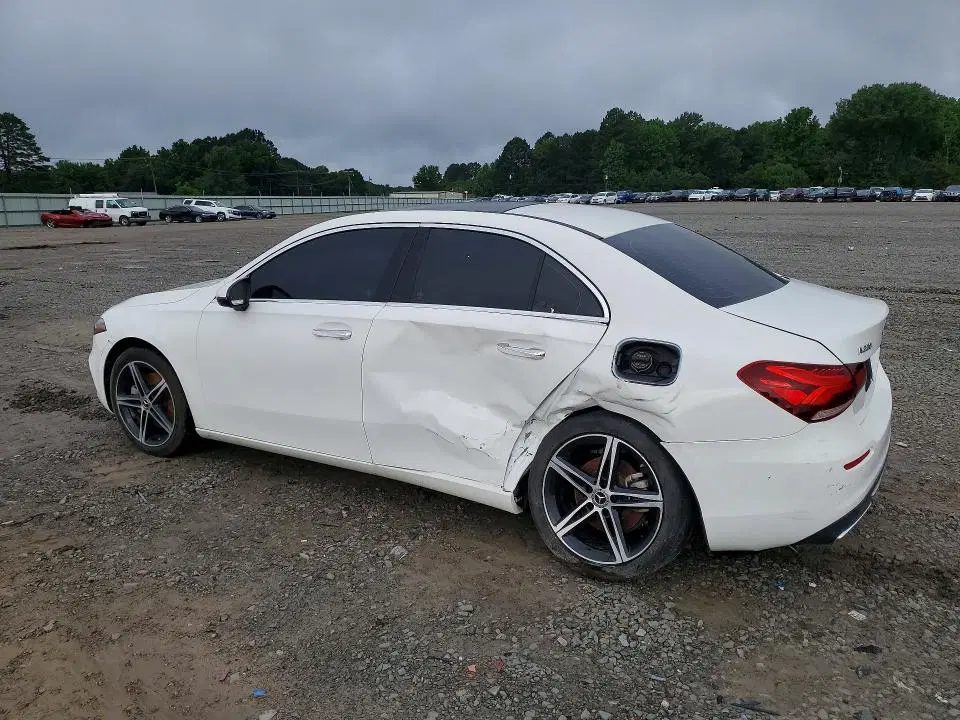 2019 MERCEDES-BENZ A VIN WDD3G4EB7KW000724 фото 2