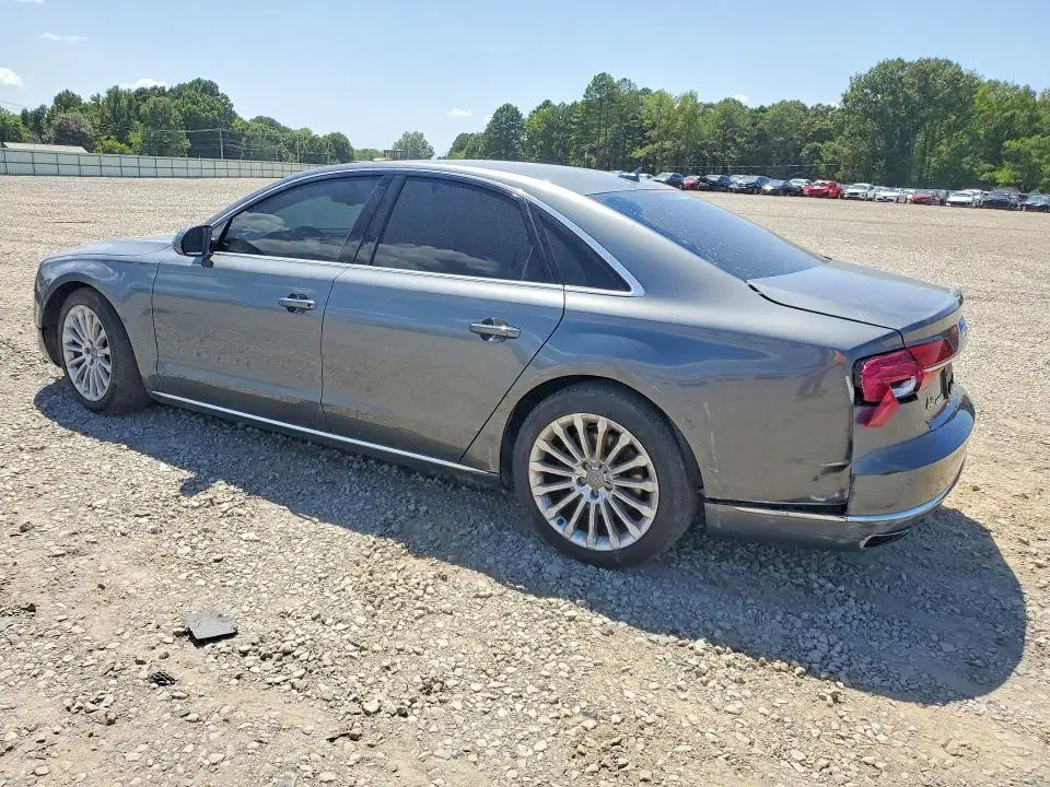 2015 AUDI A8 VIN WAUJ2AFD2FN037297 фото 2