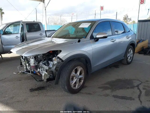 2024 Honda Hr-v 2wd Lx VIN 3CZRZ1H36RM711935 фото 2